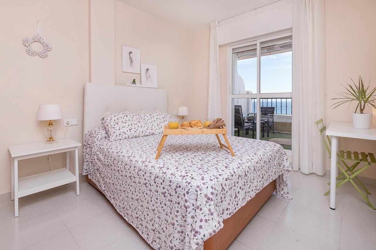 Sunshine Balcony- La Caleta Appartement Caleta De Velez Buitenkant foto