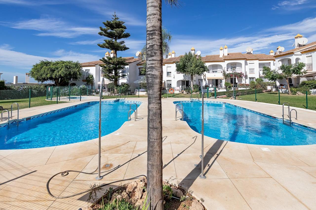 Sunshine Balcony- La Caleta Appartement Caleta De Velez Buitenkant foto